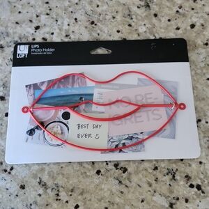 LOFT Pink Lips Photo Holder